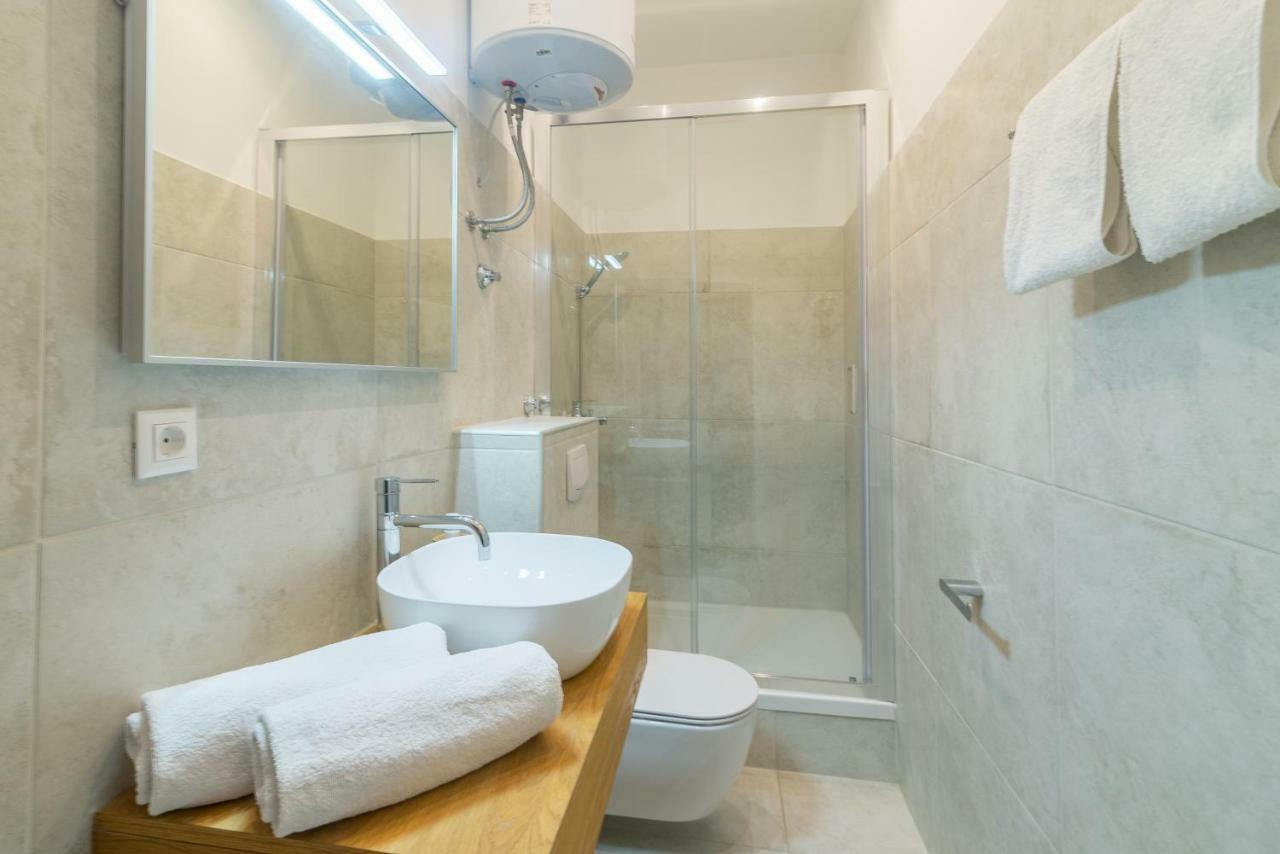 Studios & Apartments Porto زادار المظهر الخارجي الصورة