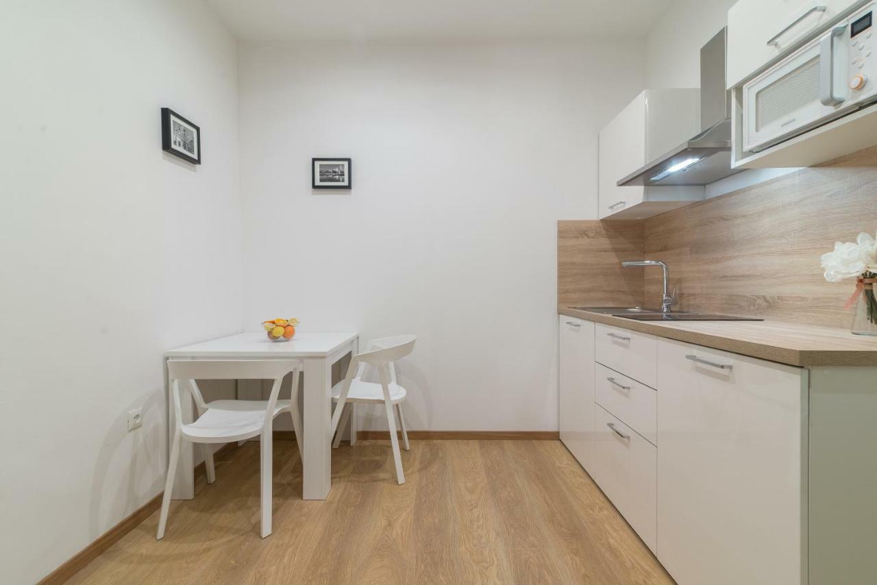 Studios & Apartments Porto زادار المظهر الخارجي الصورة
